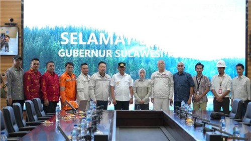 印尼中蘇拉威西省省長安瓦爾·哈菲德考察中偉北莫羅瓦利產(chǎn)業(yè)基地